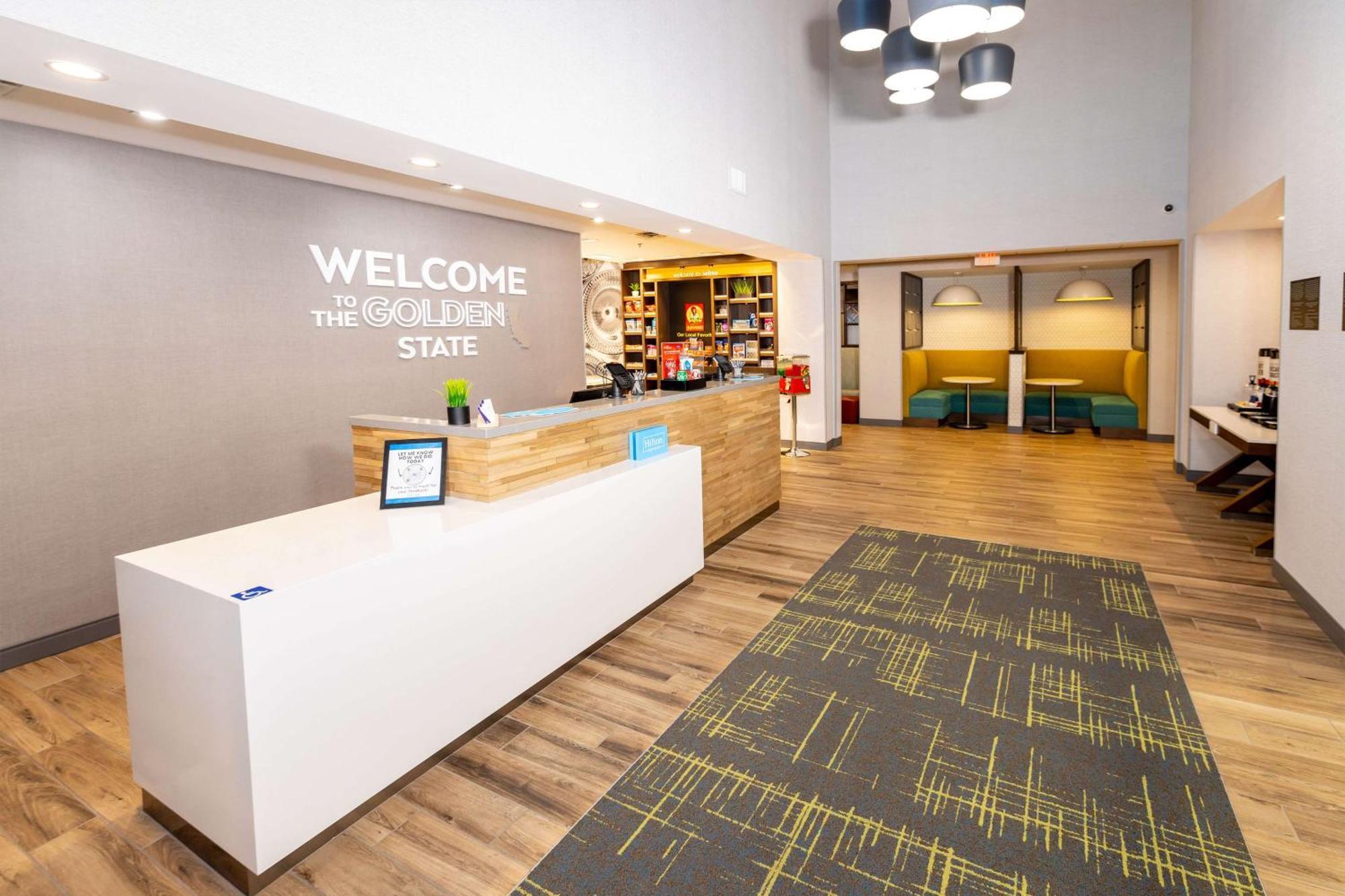 Hampton Inn Selma, Ca Eksteriør billede